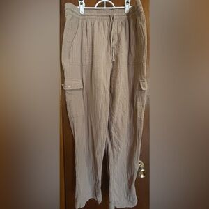 BearPaw Women’s Cargo Pants in Taupe